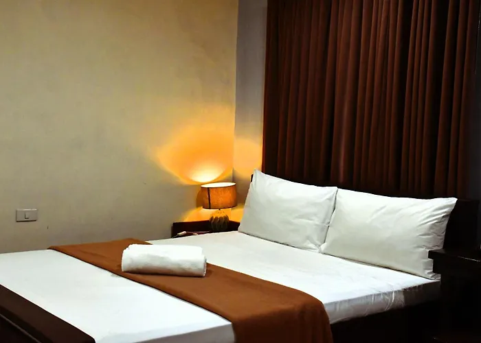 Arzo Hotel Makati
