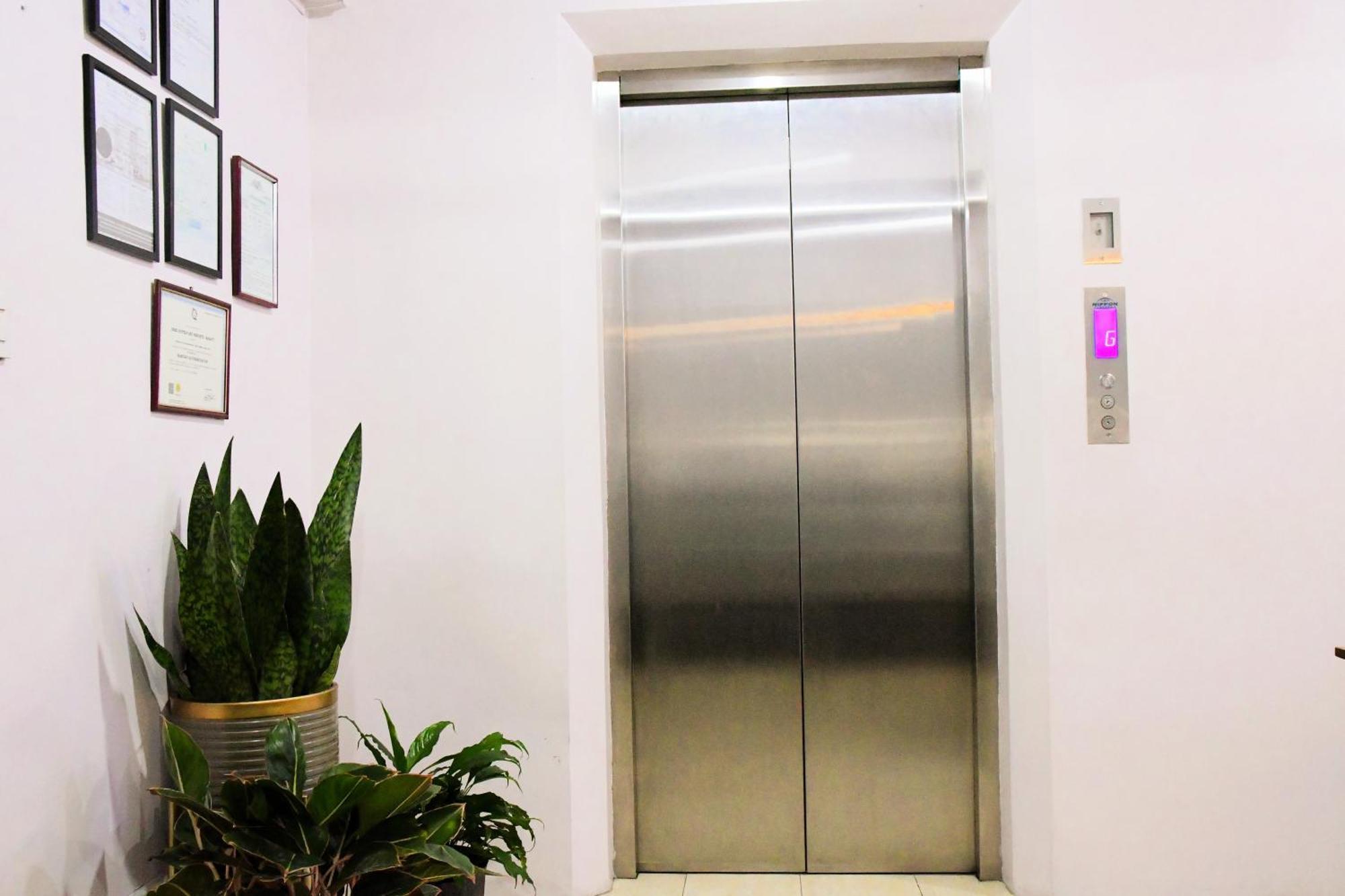 Arzo Makati 2* Makati City