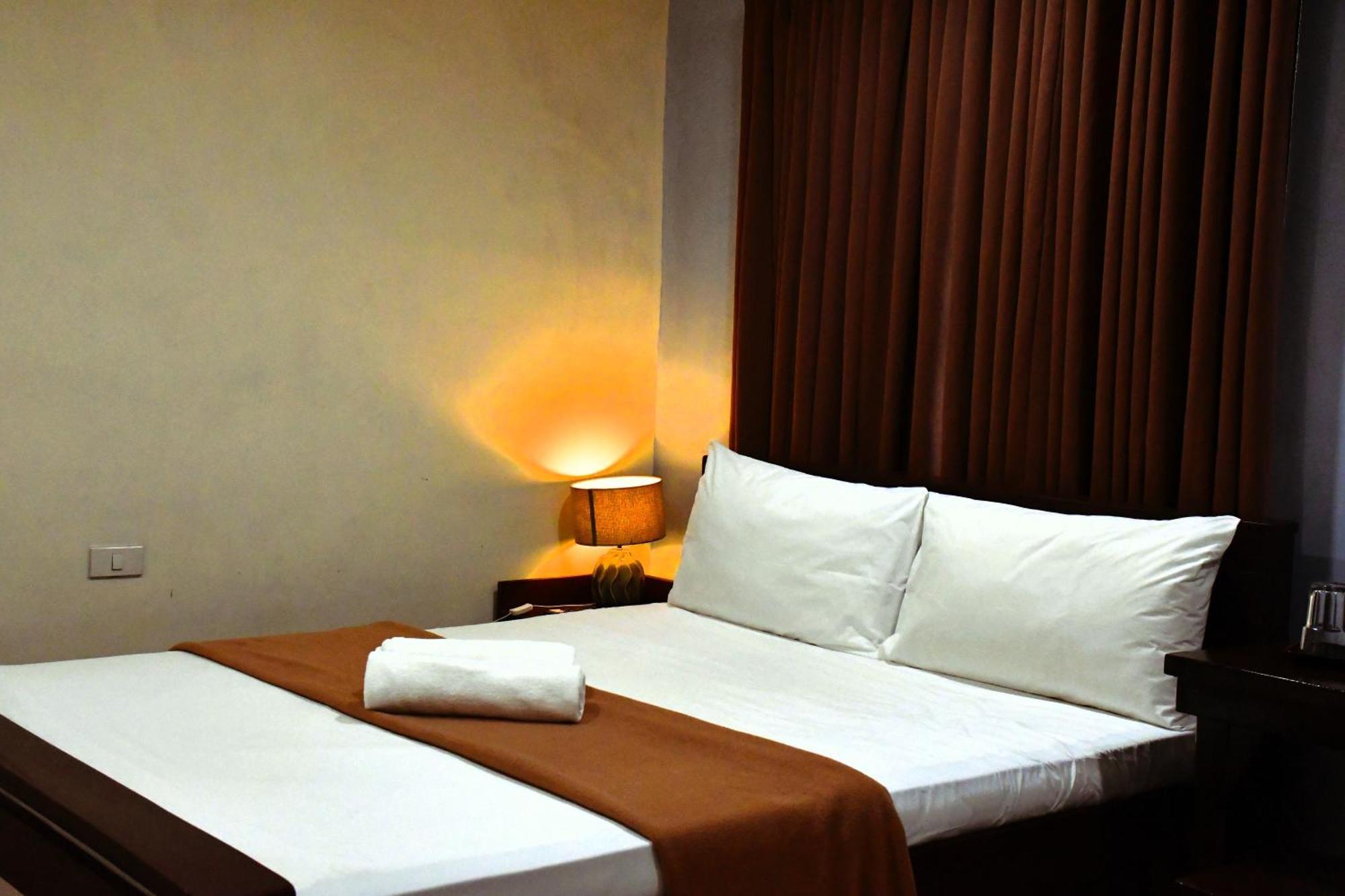 Arzo Makati Makati City